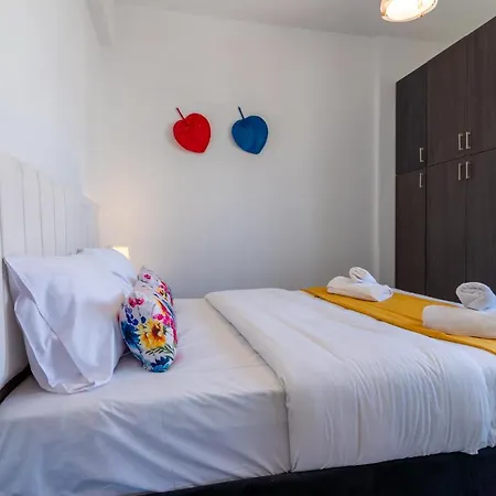 Diamond's 2-bedroom In Ларнака