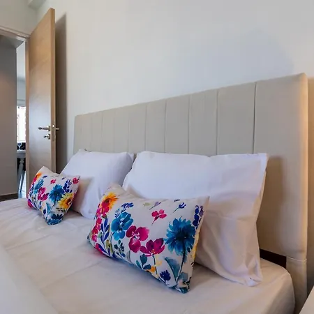 Апартаменты Diamond's 2-bedroom In