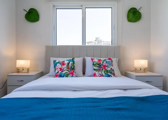 Апартаменты Diamond's 2-bedroom In *