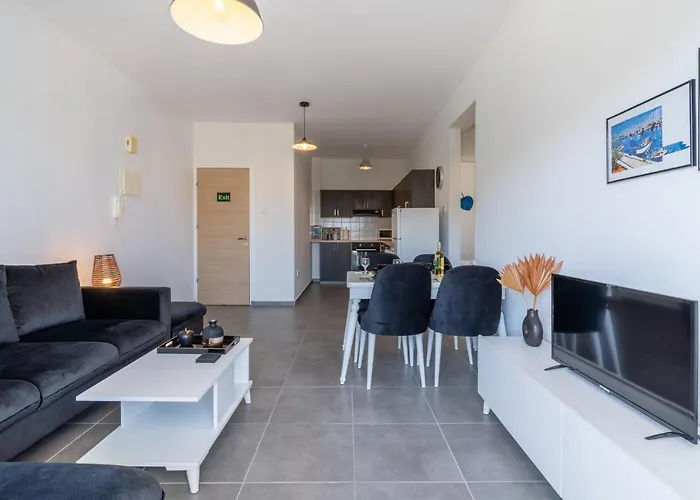 Diamond's 2-bedroom In Апартаменты *