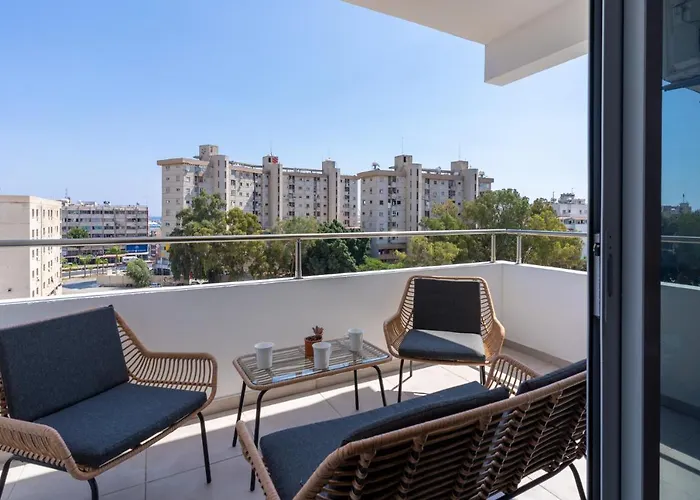 Diamond's 2-bedroom In